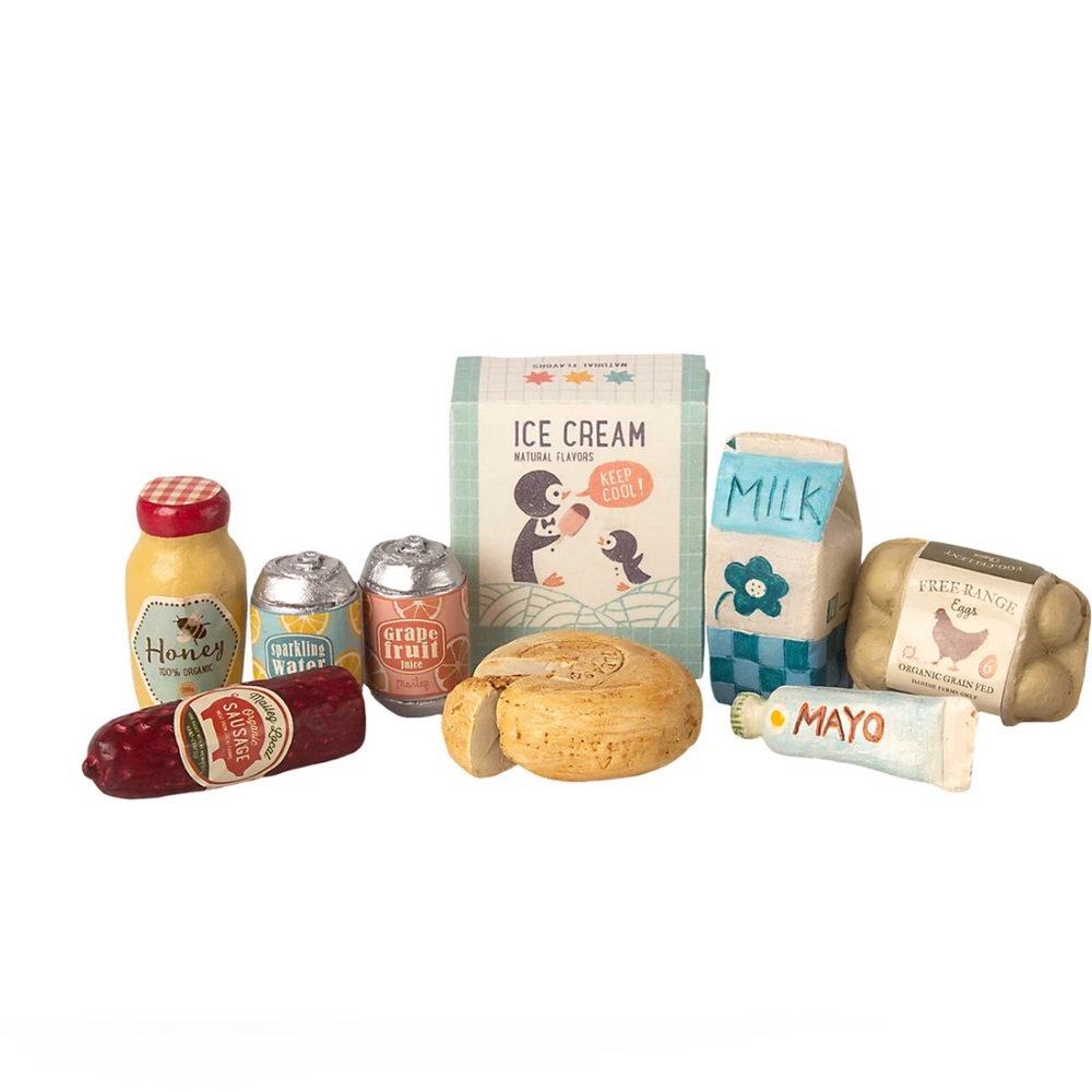 Maileg miniature grocery box
